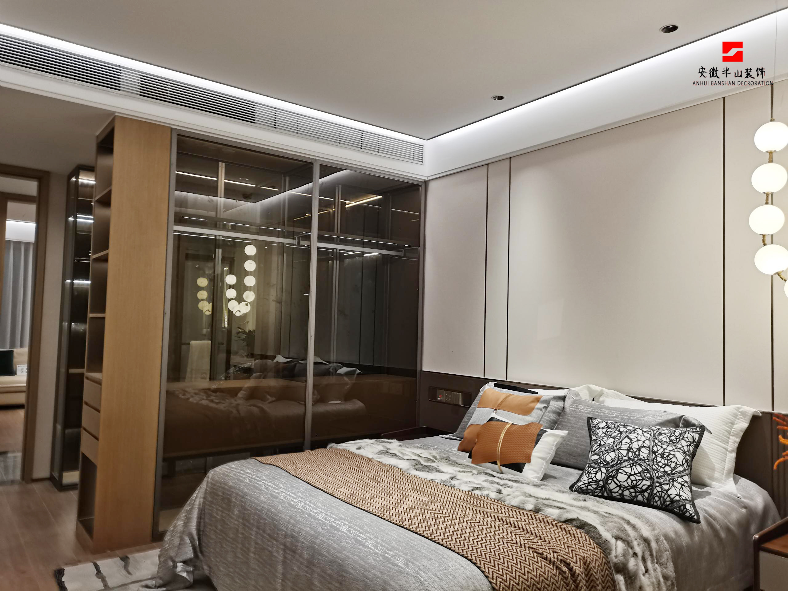 淮北.华松蘭墅香汐B户型轻奢风样板间装饰工程(图9) 主卧2.jpg