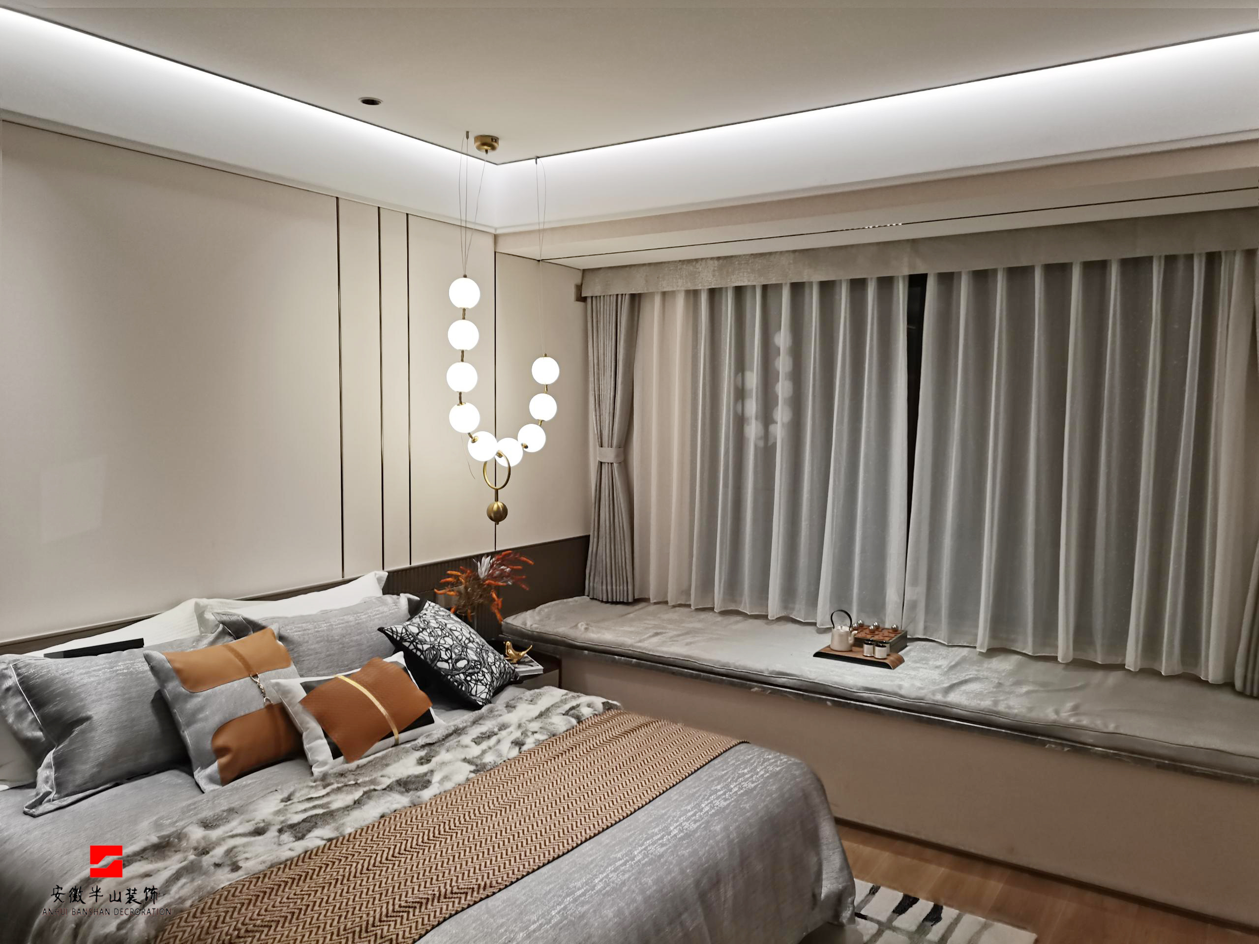 淮北.华松蘭墅香汐B户型轻奢风样板间装饰工程(图10) 主卧1.jpg