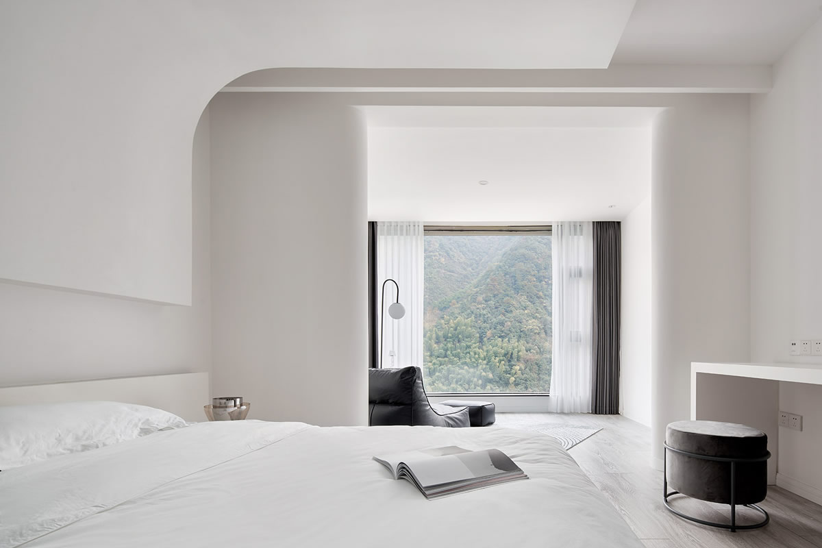 超白”客房:现代风格民宿装修设计(图1) 超白”客房:现代风格民宿装修设计(图1)