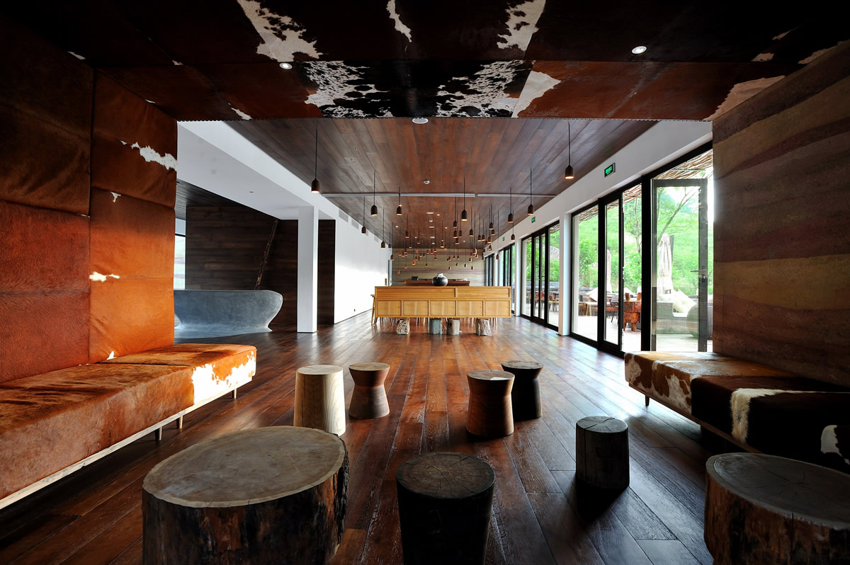 西黄山民宿高端餐厅装修(图2) 西黄山民宿高端餐厅装修(图2)