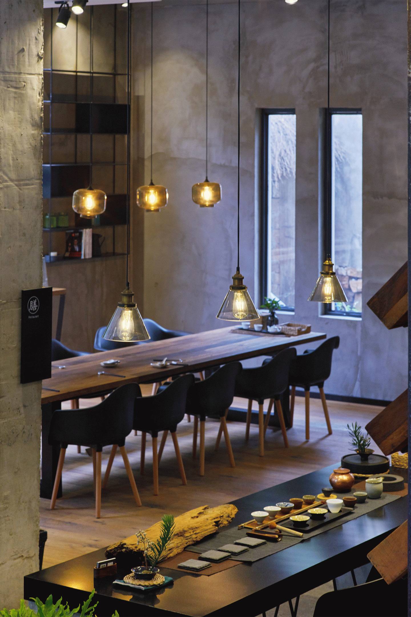 上海工业风民宿饮品店装修案例(图3) 上海工业风民宿饮品店装修案例(图3)