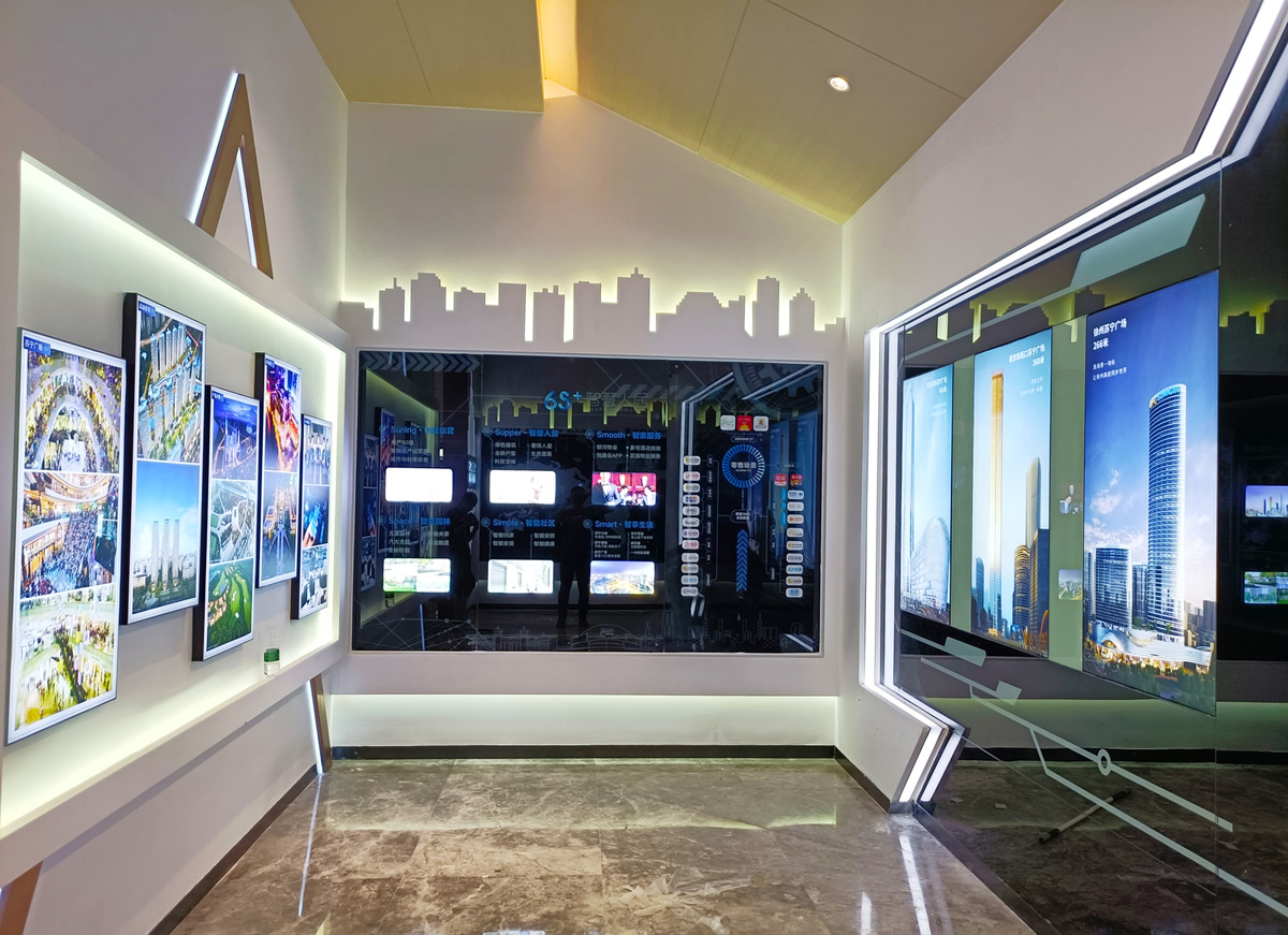 滁州苏宁置业150平方展厅装修(图1) 滁州苏宁置业150平方展厅装修(图1)