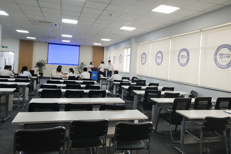 伊利厂房办公室会议室车间翻新改造工程(图5) IMG_20190717_170900 副本.jpg