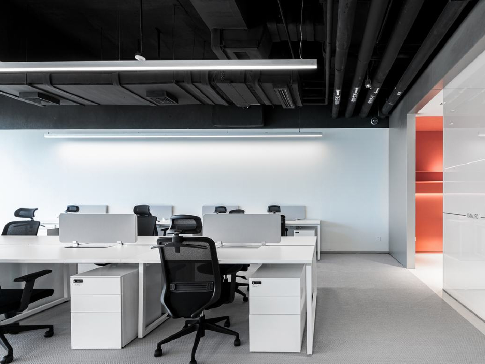 半山装饰带你了解员工开放办公区如何装修设计(图2) 开放办公区1.jpg