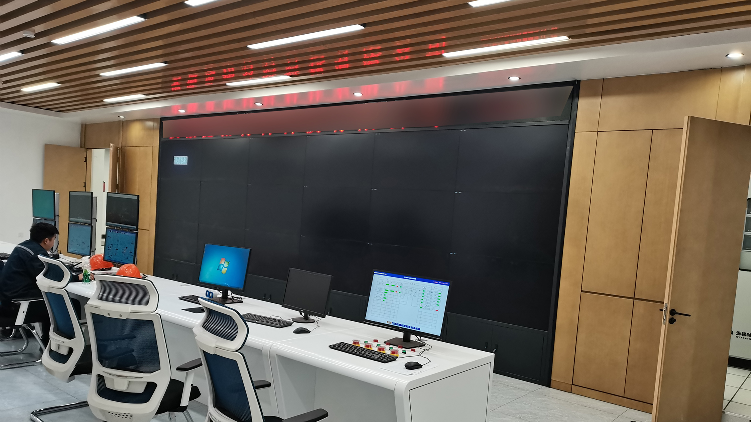 阜阳颍上觅拓500平方中控办公室装修案例(图1) 微信图片_20240320114626 副本.jpg