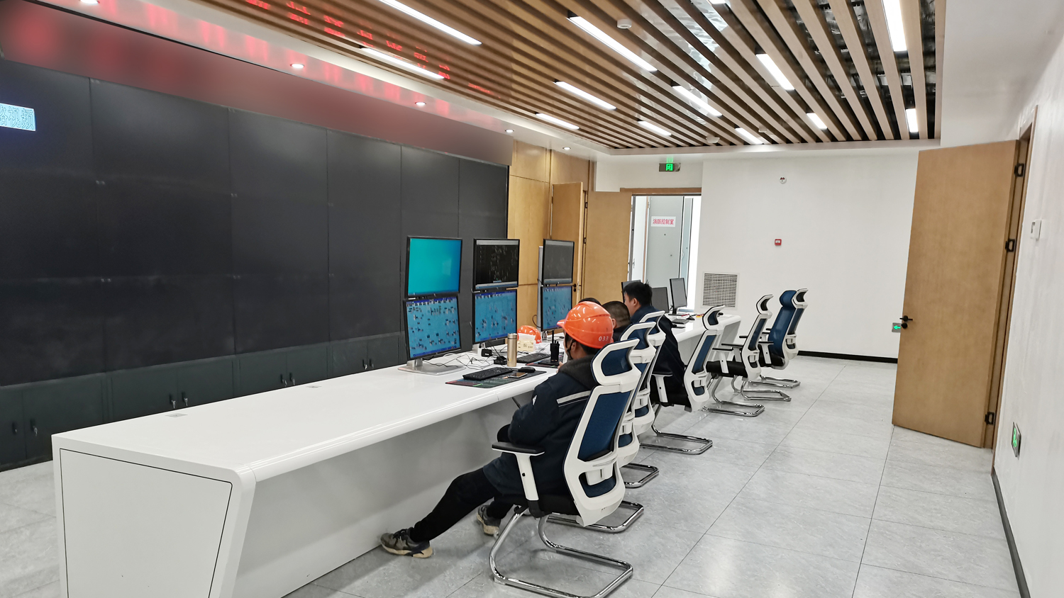 阜阳颍上觅拓500平方中控办公室装修案例(图2) 微信图片_20240320114552 副本.jpg