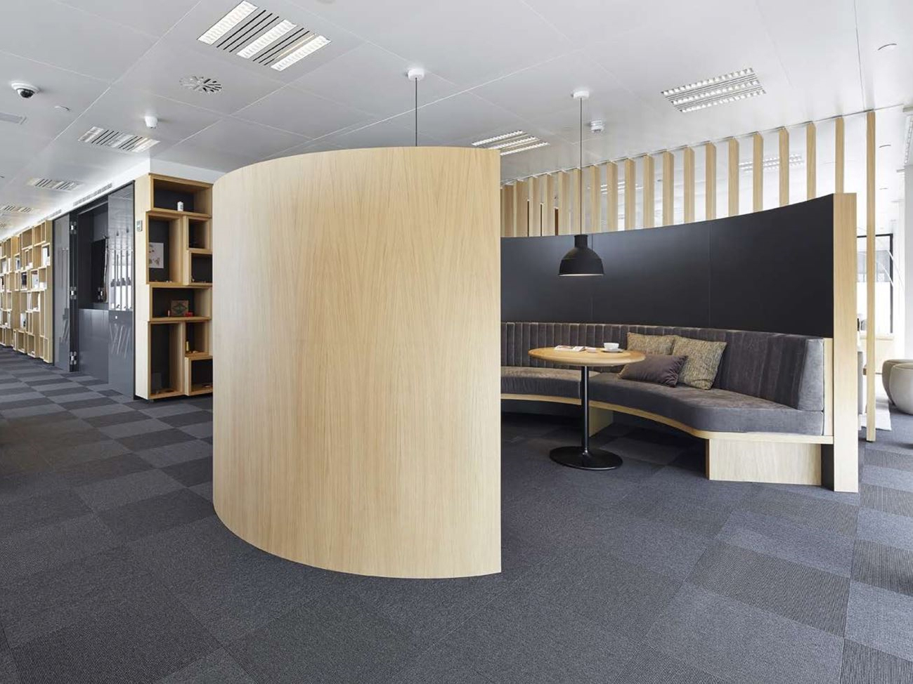 巢湖4000平方创意办公室装修设计项目(图5) 国外办公-赠送(9) 副本.jpg