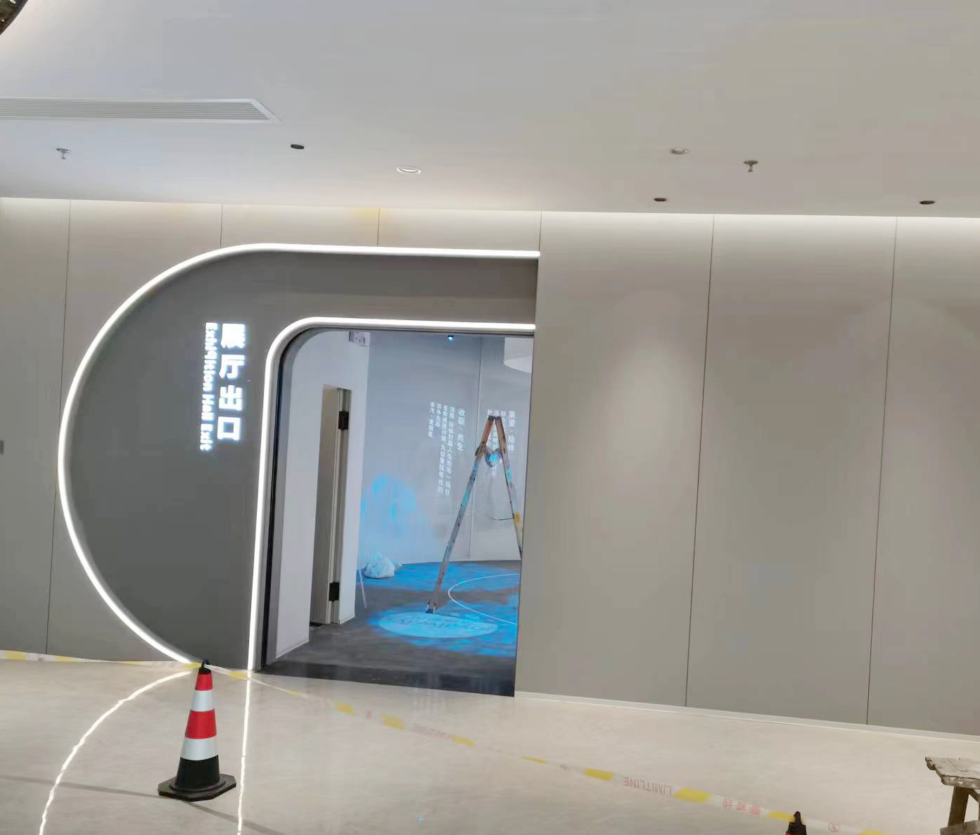 铜陵洁雅展厅文化长廊区域装修设计案例(图3) 展厅出口.jpg