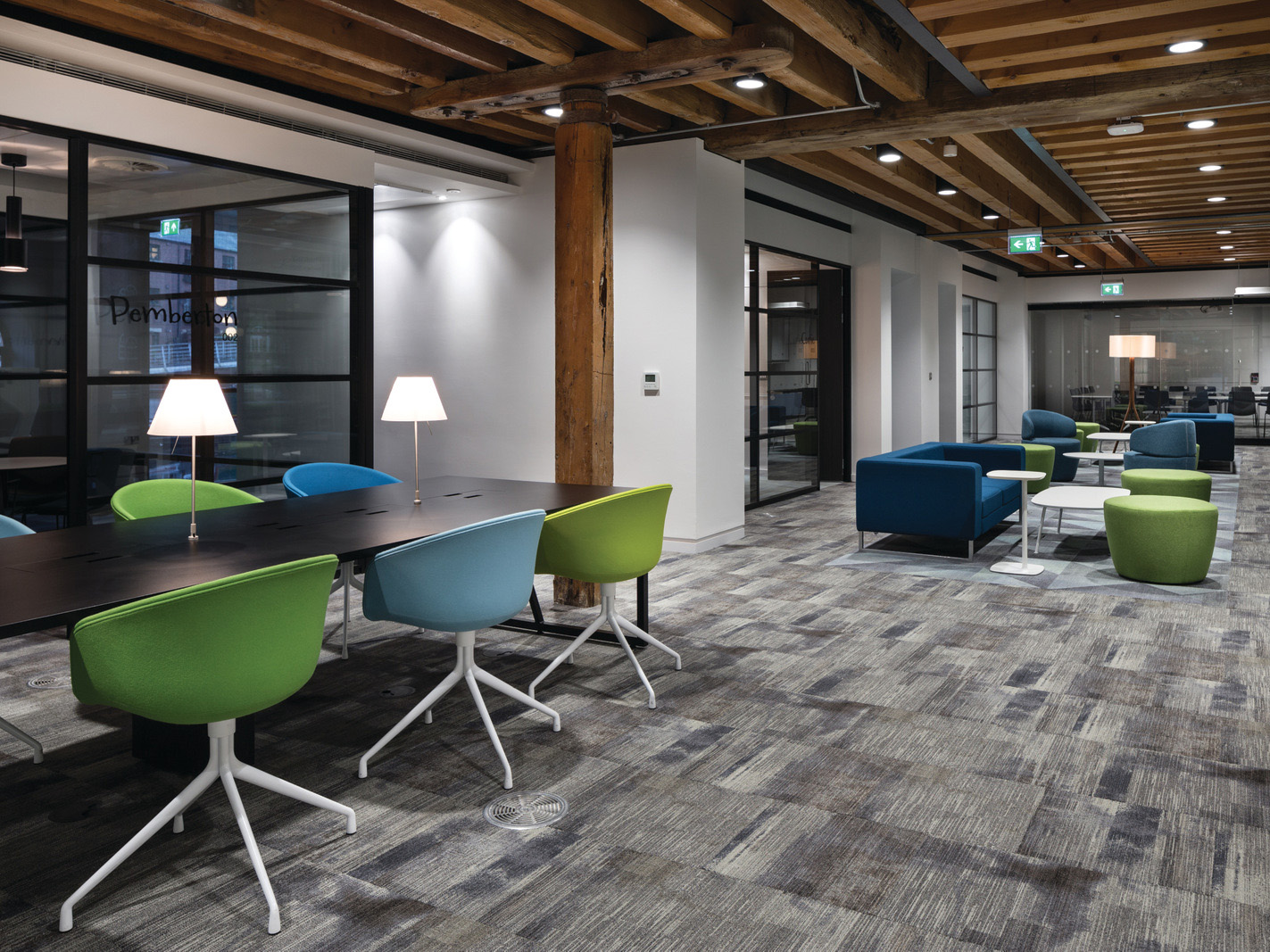 合肥政务区1800平方创意办公室装修设计项目案例分析(图2) 等候区.jpg