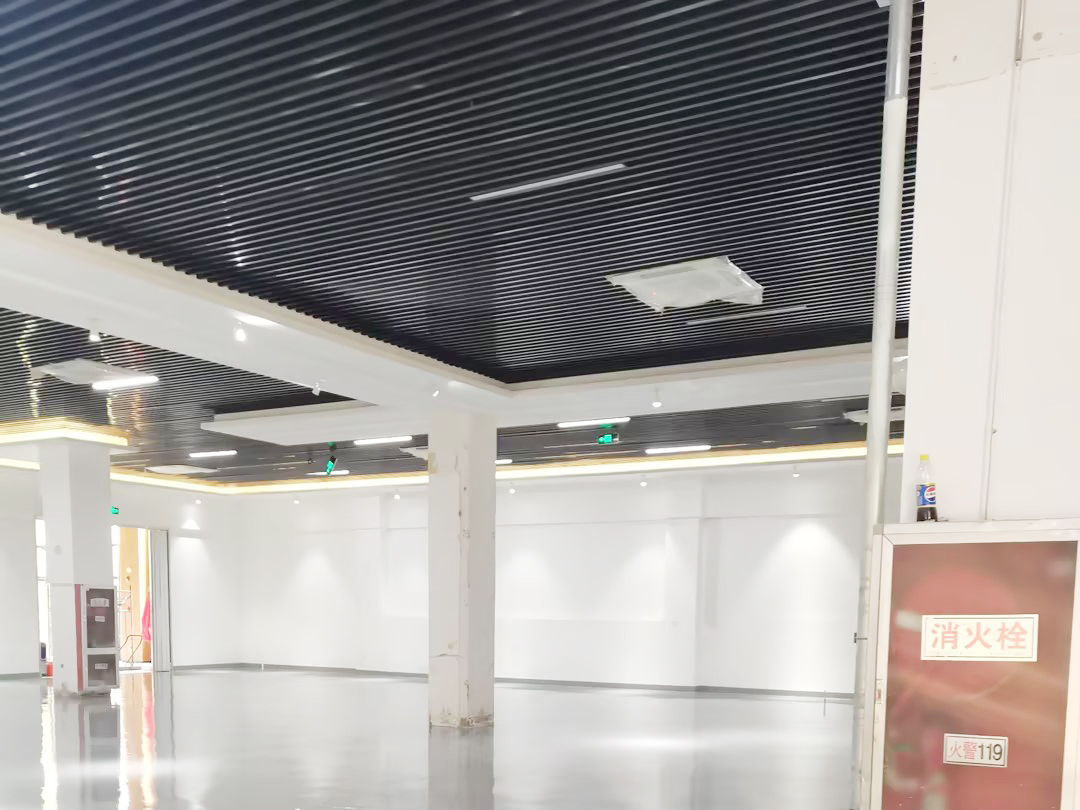 合肥蜀山区大束科技车间厂房顶面维修改造工程(图2) c42f8c054ded7ea9cb8eef7f0fe670cc_compress 副本.jpg